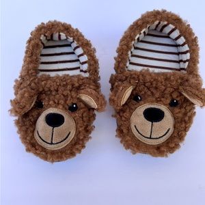 Wonder Nation Baby/Toddler Boys A-line Bear Slippers, Sizes 5-6